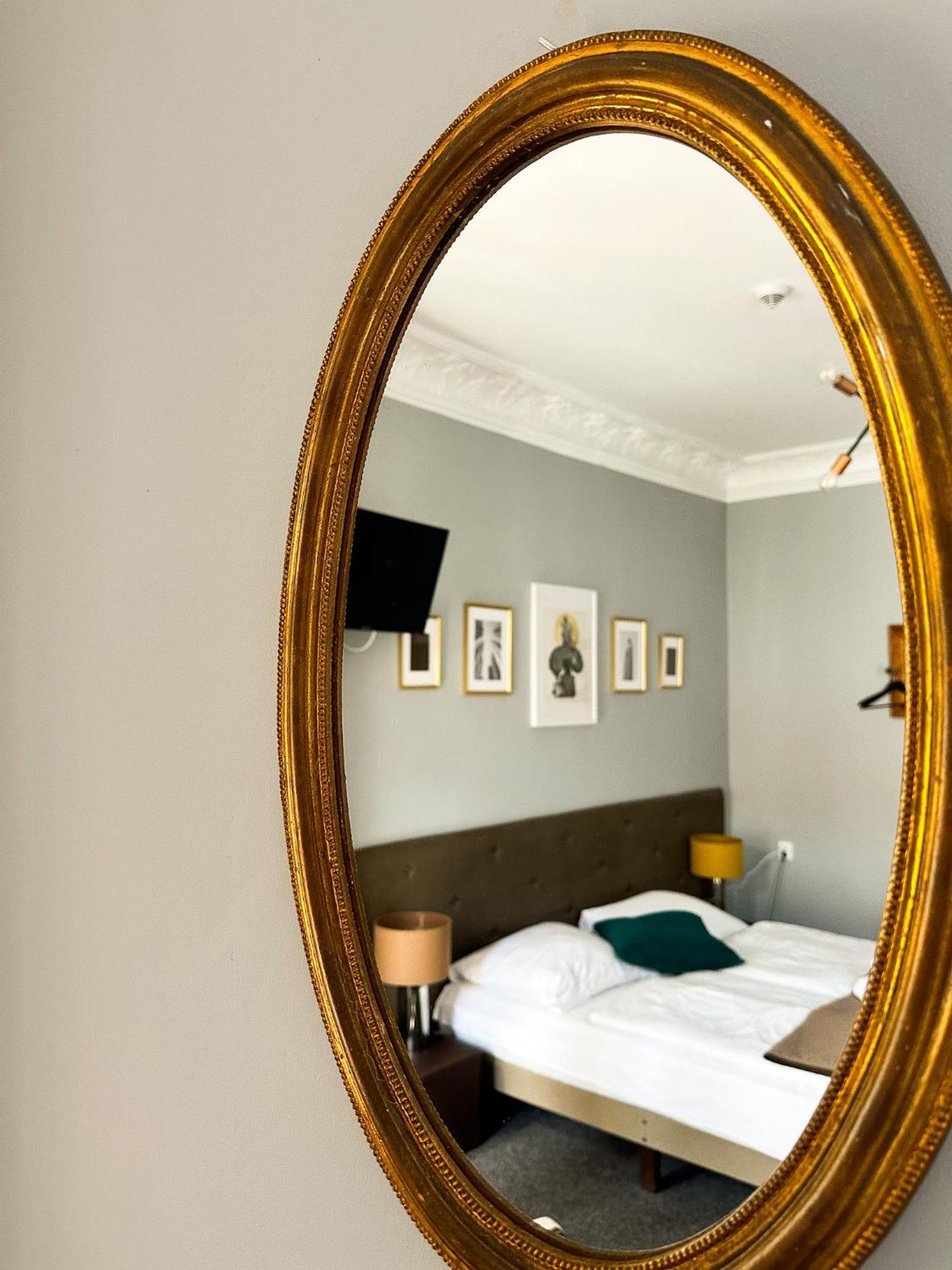 Expolis Residence - City Center Mtp Targi - 24H #Betterthanyourex Poznań Extérieur photo