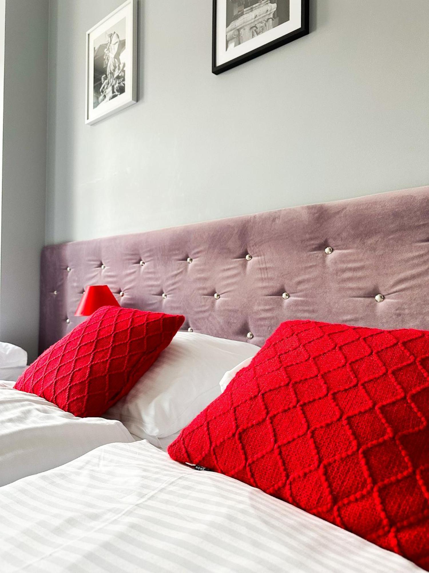 Expolis Residence - City Center Mtp Targi - 24H #Betterthanyourex Poznań Extérieur photo