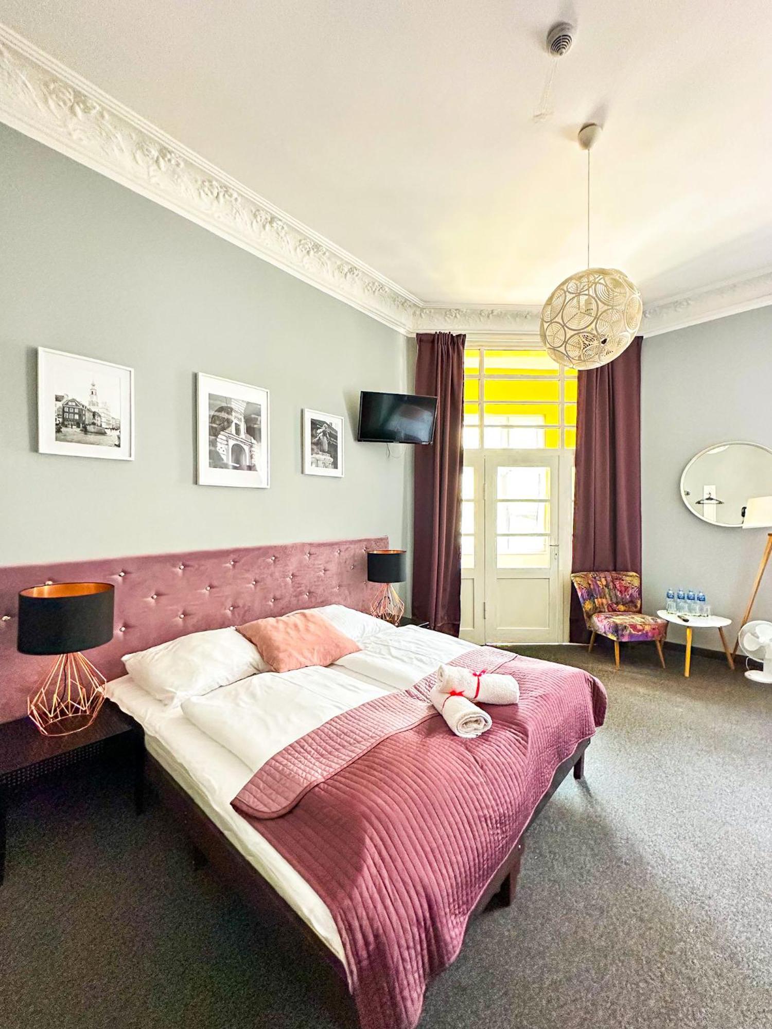 Expolis Residence - City Center Mtp Targi - 24H #Betterthanyourex Poznań Extérieur photo