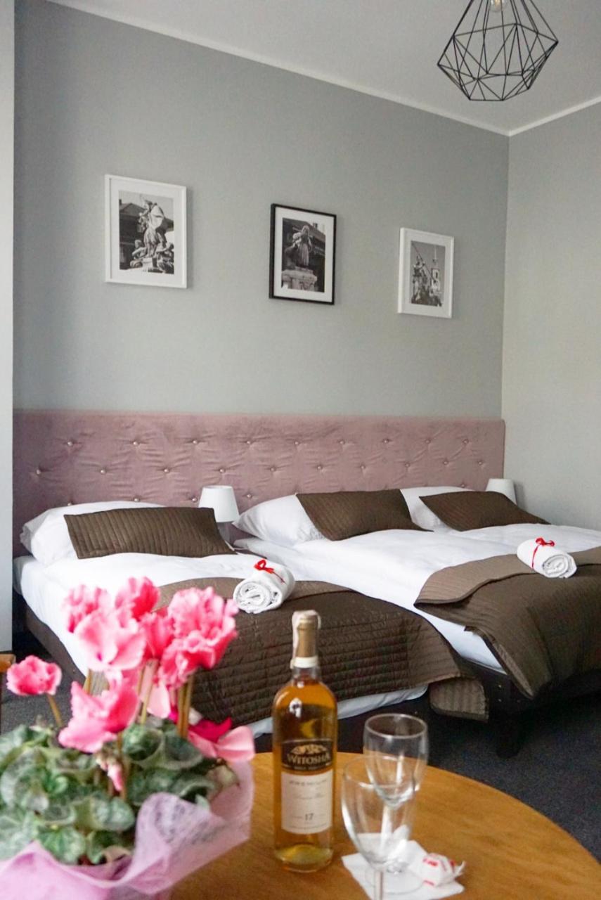 Expolis Residence - City Center Mtp Targi - 24H #Betterthanyourex Poznań Extérieur photo