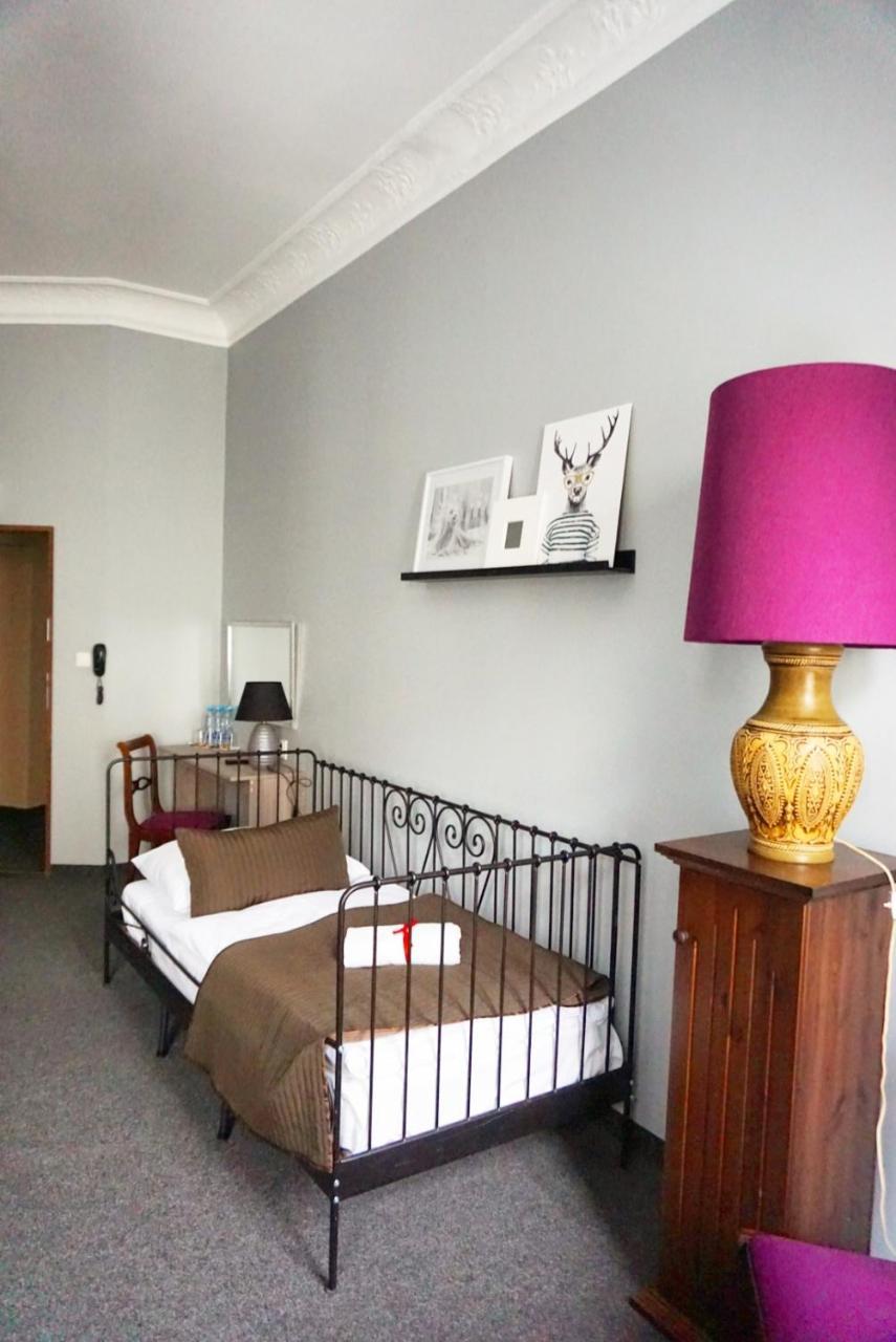 Expolis Residence - City Center Mtp Targi - 24H #Betterthanyourex Poznań Extérieur photo