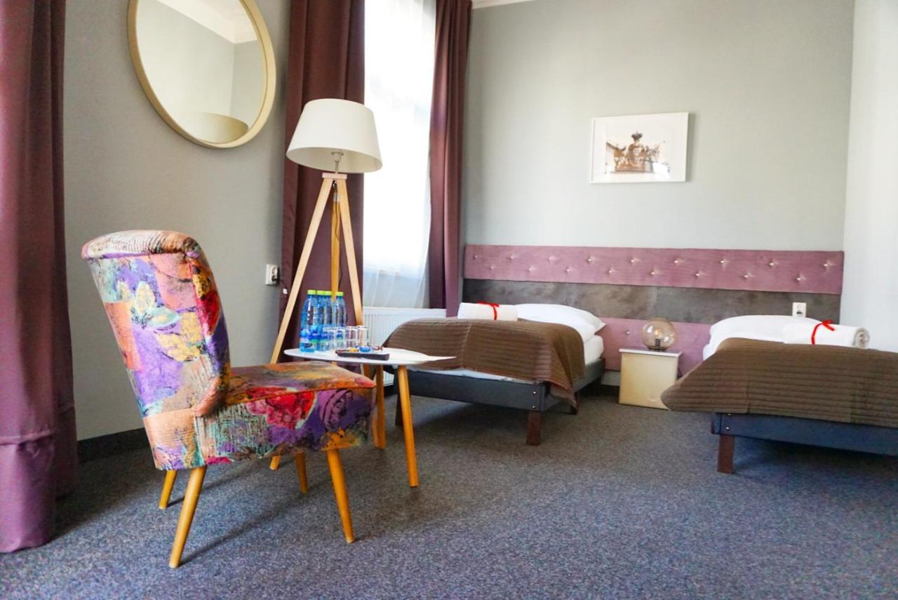 Expolis Residence - City Center Mtp Targi - 24H #Betterthanyourex Poznań Extérieur photo